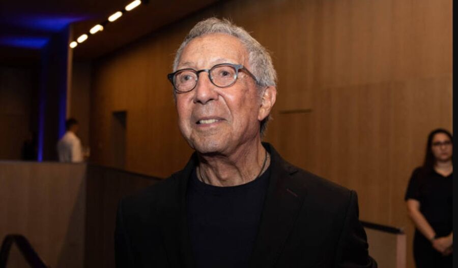 ABILIO DINIZ (1)