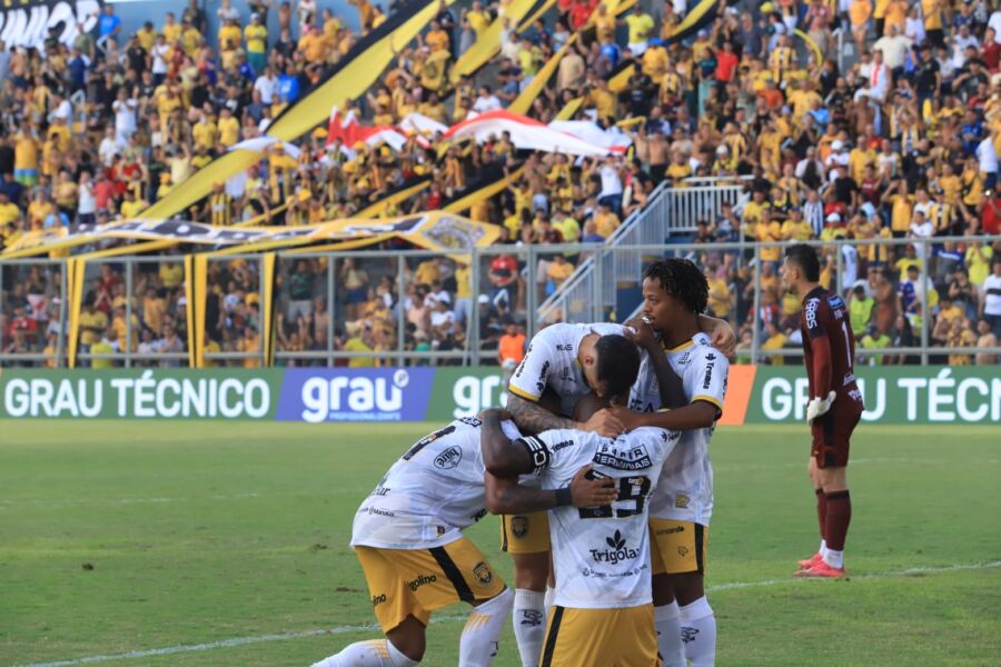 SEDEL-Amazonas-FC-encerra-neste-sabado-sua-campanha-em-casa-na-Serie-B-FOTO-Julcemar-Alves-e-Mauro-Neto-Sedel