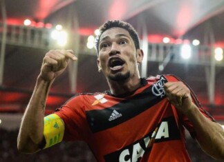 Hernane Brocador é o novo atacante do Nacional FC para o Amazonense 2025