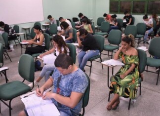 AprovENS: curso pré-vestibular presencial da UEA abre inscrições para 360 vagas