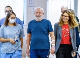 Janja compartilha foto com Lula e fala sobre emoção: “Hoje foi um dia de gratidão”