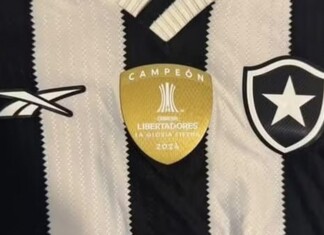 Caminhão carregado com R$ 2 milhões em camisas do Botafogo é roubado