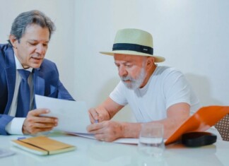 Lula critica Selic: “A única coisa errada nesse país é a taxa de juros”