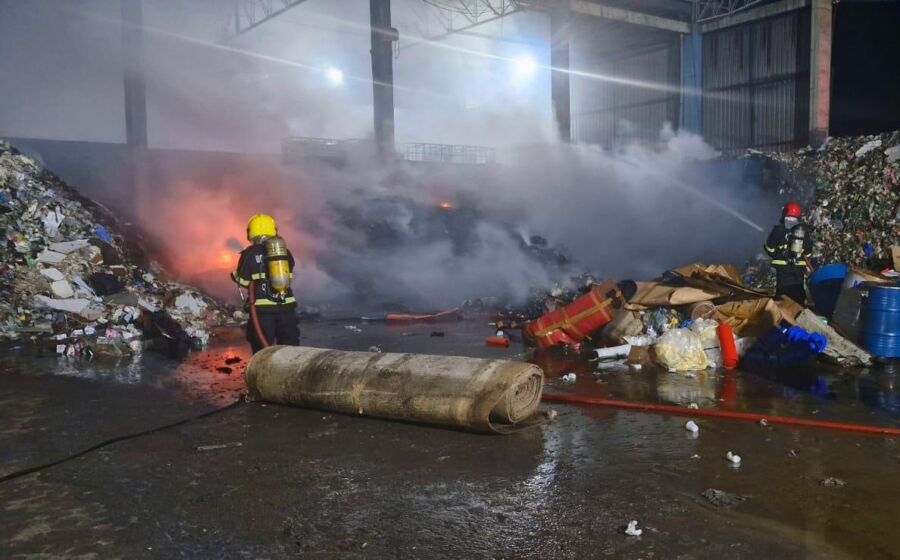 CBMAM_INCENDIO-EM-FABRICA-NO-DISTRITO_1