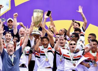 São Paulo supera Corinthians e conquista Copinha em virada emocionante