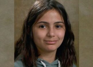 Mulher é julgada por deixar filha de 13 anos passar fome até a morte