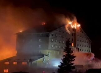 Incêndio em hotel na Turquia deixa ao menos 66 mortos