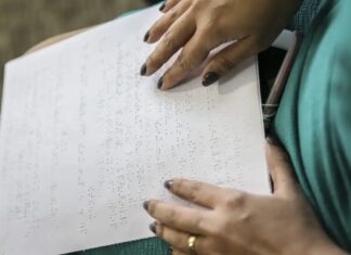 Médicos discutem uso de inteligência artificial em benefício de deficientes visuais