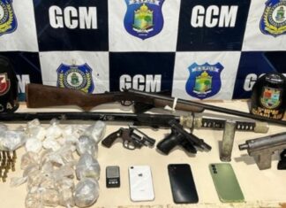 Polícia Militar prende quarteto com arsenal e drogas em Coari no interior do Amazonas