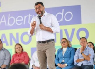 Governador do Amazonas anuncia o pagamento de progressões para professores e pedagogos da rede estadual