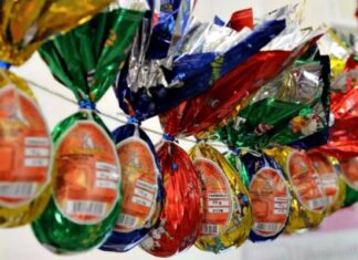Produção de cacau cai, preço triplica e deixa ovos de páscoa bem mais caros