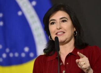 Em dia de julgamento, Simone Tebet dispara sobre Bolsonaro: ‘Carta fora do baralho’
