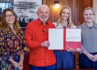 Lula indica advogada de Gleisi para o Superior Tribunal Militar em meio a críticas