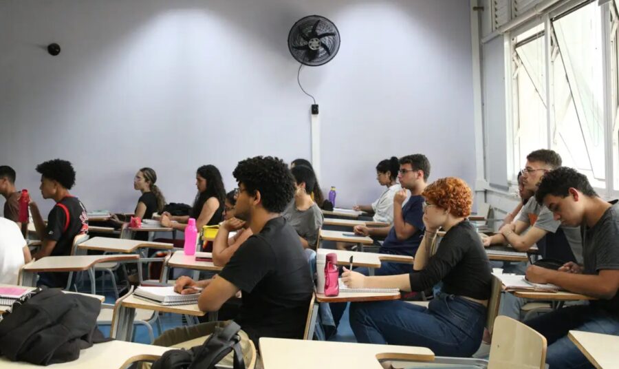 COD 0 - SALA DE AULA