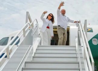 Comitiva de Lula, Janja e mais 18 parlamentares desembarca em Roma para o funeral do papa Francisco