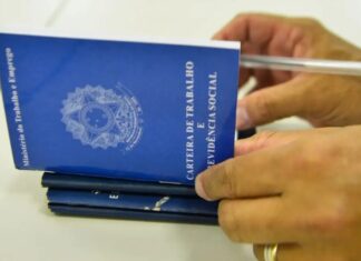 Brasil registrou 71,5 mil postos formais de trabalho em março
