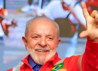 Se depender de nós, Brasil nunca mais sofrerá um golpe, dispara Lula