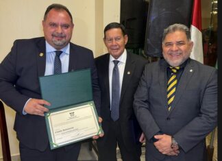 Delegado Paulo Mavignier recebe título de Cidadão Humaitaense por atuação na segurança pública