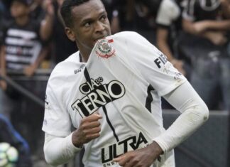 Ex-jogador do Corinthians é preso no aeroporto por não pagamento de pensão alimentícia