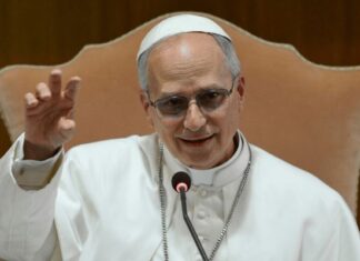 Papa Leão XIV exalta casamento entre homem e mulher como pilar da família