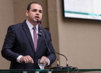 Leis de Roberto Cidade fortalecem políticas de descarte e reaproveitamento de resíduos no Amazonas