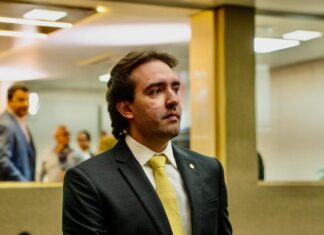 Deputado Thiago Abrahim propõe apoio psicológico a familiares e vítimas de acidentes de trânsito