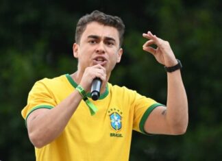 Em Goiânia, Nikolas Ferreira ironiza governo e irrita web: “abóbora fica para os petistas”