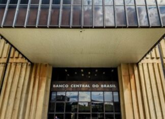 Copom decide nesta quarta-feira se pausa ciclo de alta na Taxa Selic