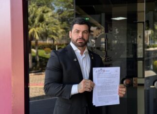Capitão Carpê leva ao Ministério Público denúncia de descaso na Maternidade Moura Tapajóz, administrada pela Prefeitura de Manaus