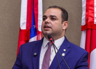 Presidente Roberto Cidade comanda sessão de reabertura das atividades parlamentares na Aleam e faz anúncios para o segundo semestre