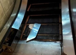 Criança de 2 anos perde braço em acidente em escada rolante de shopping