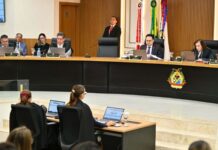 Pleno do TCE-AM multa presidente da Câmara de Itapiranga em R$ 15 mil