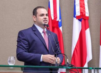 Deputado Roberto Cidade ressalta sanção de lei que amplia cuidados com saúde mental para toda a rede de ensino do Amazonas