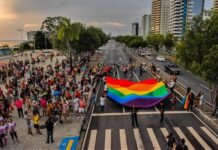 Manaus reúne milhares de pessoas na XXV Parada do Orgulho LGBT+