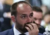 Eduardo Bolsonaro critica vacinação obrigatória