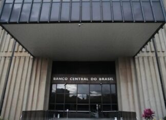 Mercado financeiro reduz para 4,72% previsão de inflação em 2025