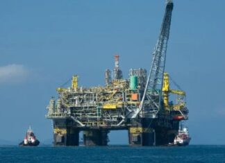 Ibama autoriza Petrobras a explorar petróleo na Foz do Amazonas