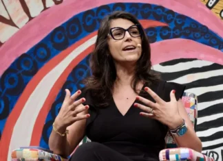 Manuela d’Ávila entra no PSOL e será pré-candidata ao Senado pelo RS em 2026
