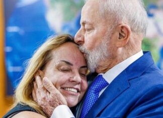 Filha mais velha de Lula passa mal e é internada em hospital do Rio de Janeiro