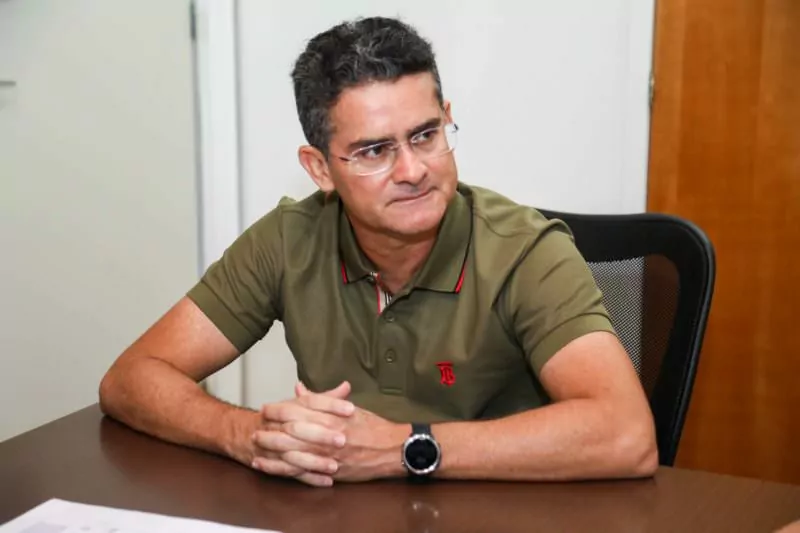 david-almeida-anuncia-ferias-e1641215547746.jpg