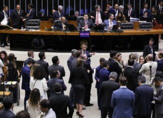 Congresso aprova LDO com superávit de R$ 34 bilhões em 2026