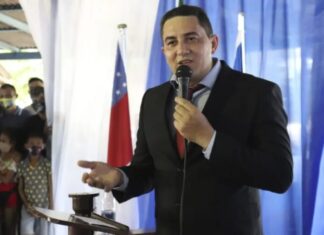 Ex-prefeito de Borba sofre queimaduras em acidente com lancha e é transferido para Manaus