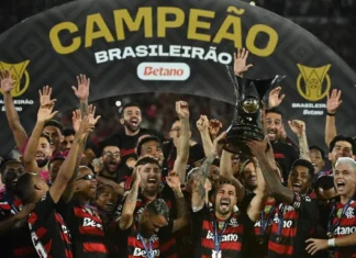Flamengo vence o Ceará no Maracanã e confirma título do Campeonato Brasileiro