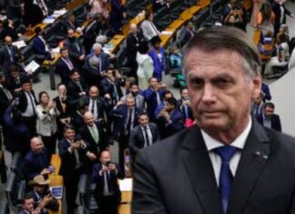 Câmara aprova projeto que pode reduzir pena de Jair Bolsonaro e condenados do 8 de janeiro