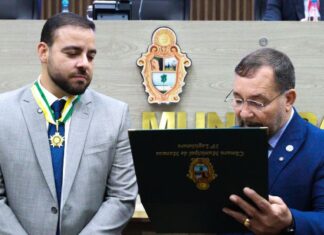 CMM homenageia secretário de Segurança Pública Municipal, Alberto Siqueira Neto