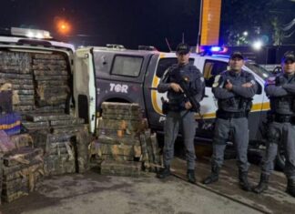 Casal é preso transportando quase uma tonelada de maconha