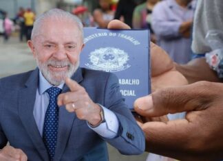 Em mensagem de Ano Novo, Lula comemora a menor taxa de desemprego da história