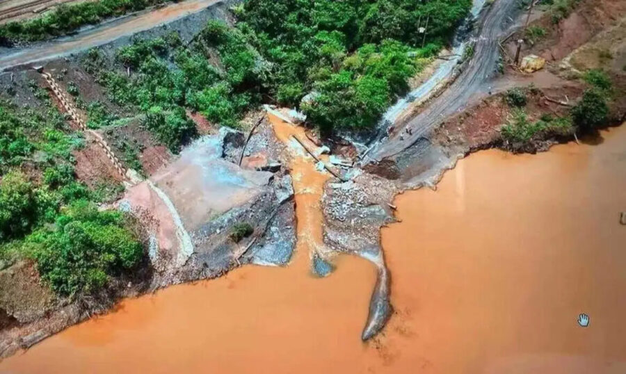 dique Vale é multada por vazamentos em minas de Congonhas e Ouro Preto