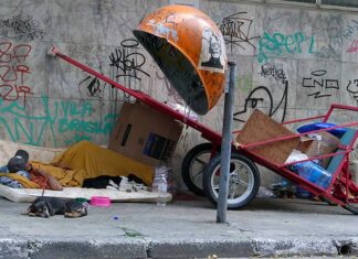 Estudo aponta mais de 365 mil pessoas vivendo em situação de rua no Brasil