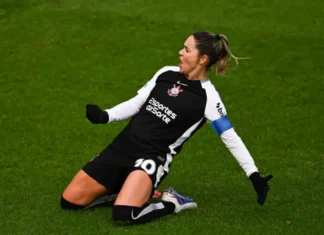 Com gol de Gabi Zanotti, Corinthians avança à final do Mundial de Clubes Feminino